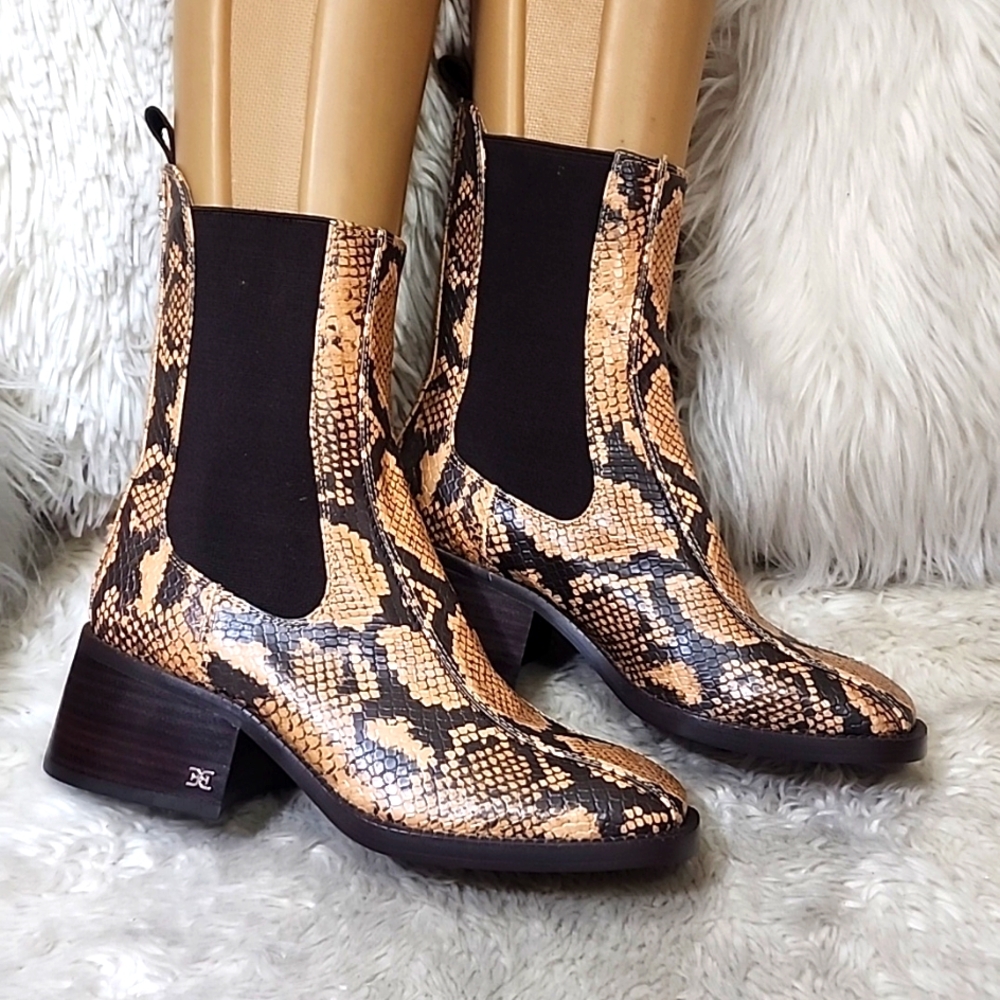 Sam Elderman Dasha Boots - image 1